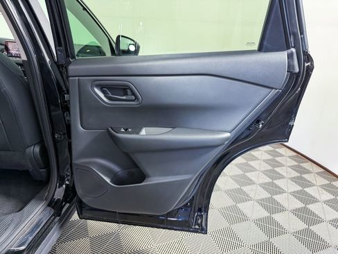 Certified 2024 Nissan Rogue S image 42