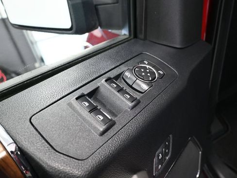 Used 2019 Ford F150 Lariat w/ Equipment Group 502A Luxury AWD/4WD image 22