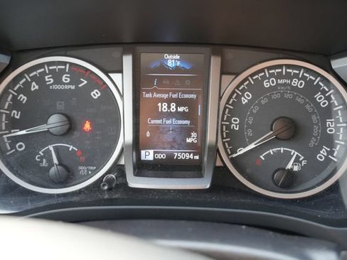Used 2023 Toyota Tacoma SR5 AWD/4WD image 30