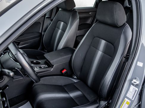 Used 2024 Honda Civic Sport image 16