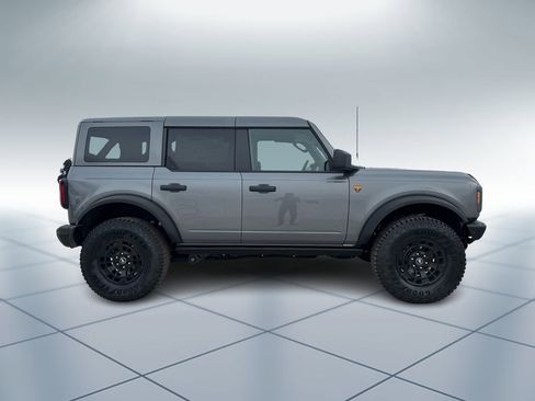 New 2026 Ford Bronco Badlands AWD/4WD image 3