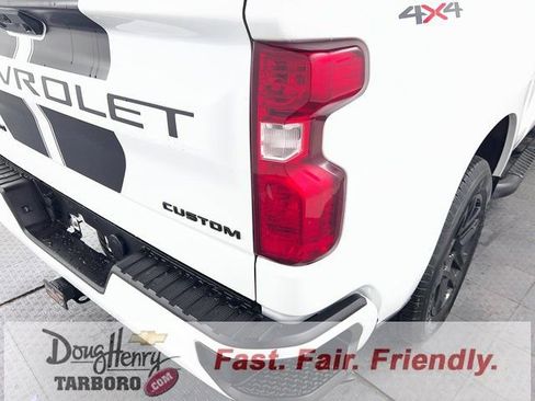 Used 2023 Chevrolet Silverado 1500 Custom w/ Rally Edition image 14