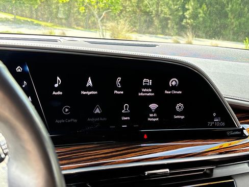Used 2021 Cadillac Escalade Luxury AWD/4WD image 47