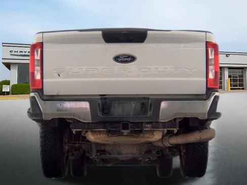 Used 2024 Ford F250 XLT w/ FX4 Off-Road Package AWD/4WD image 5