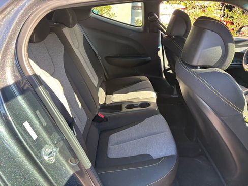 Used 2021 Hyundai Veloster Turbo R-Spec image 13