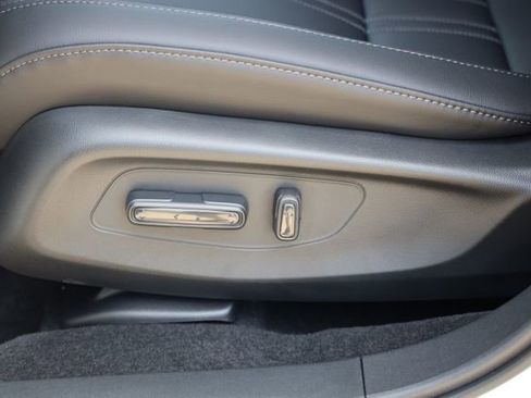 New 2027 Honda HR-V EX-L image 14