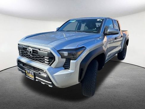 New 2025 Toyota Tacoma TRD Off-Road image 6