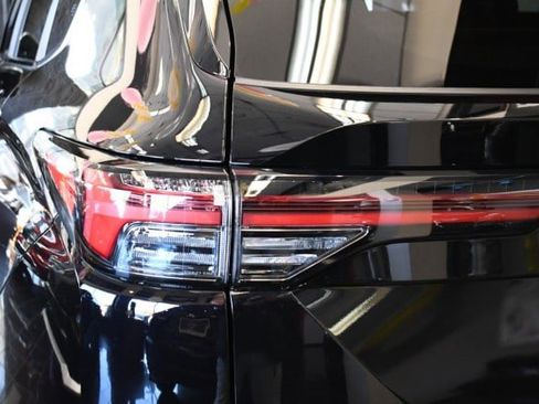 New 2026 Mitsubishi Outlander ES AWD/4WD image 15
