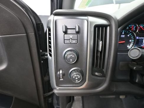 Used 2018 Chevrolet Silverado 1500 LT w/ All Star Edition AWD/4WD image 31