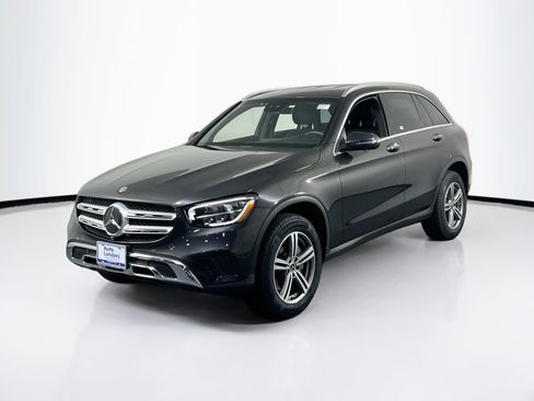 Used 2022 Mercedes-Benz GLC 300 4MATIC SUV image 1