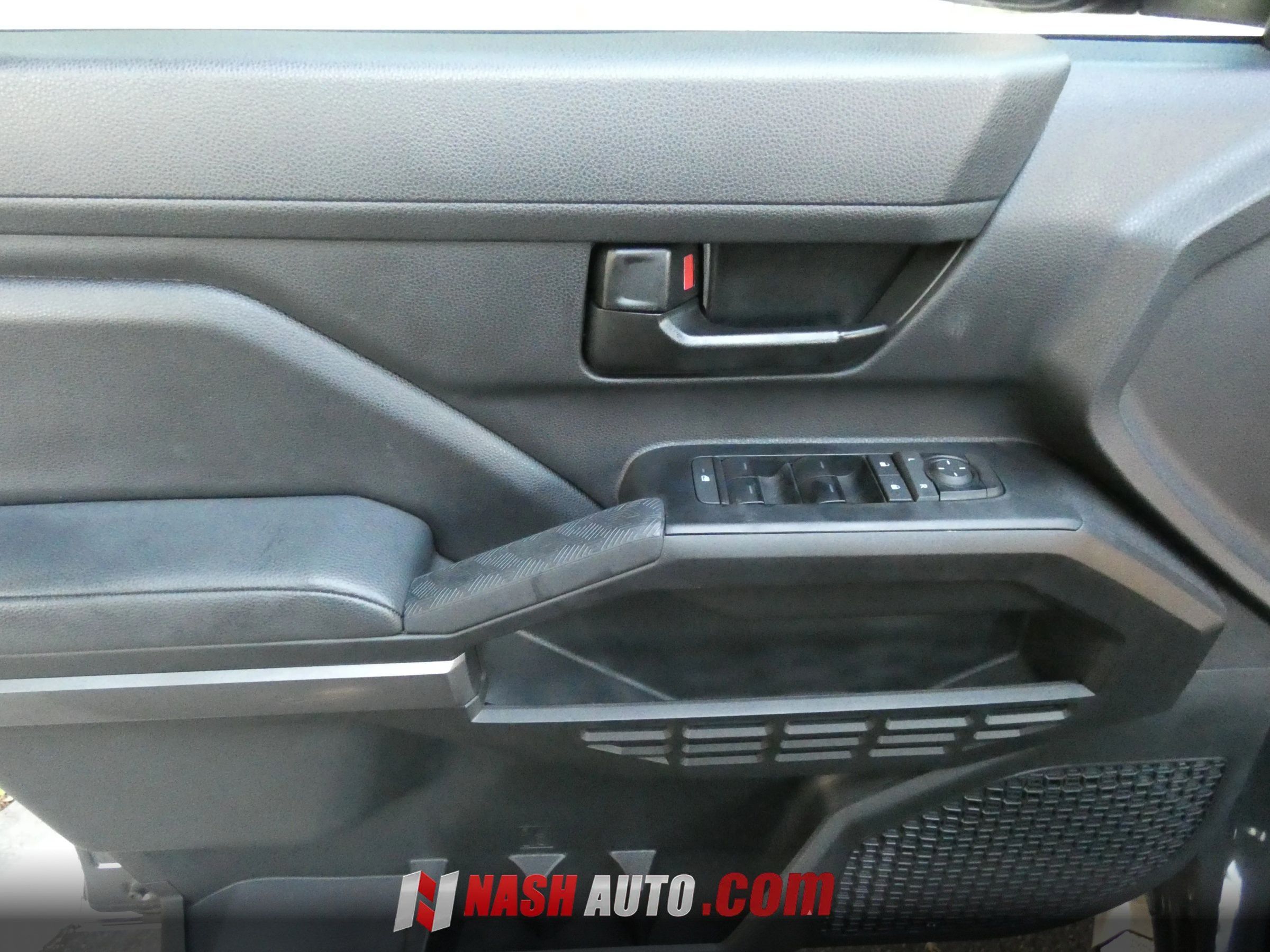 Used 2026 Toyota Tacoma SR5 AWD/4WD image 57