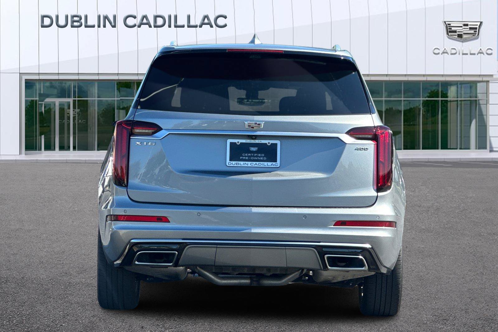 Certified 2024 Cadillac XT6 Premium Luxury w/ Technology Package FWD image 5