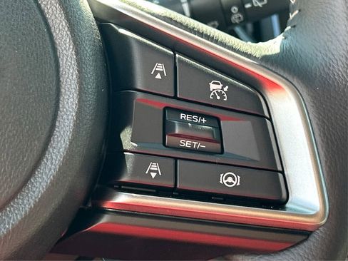 Certified 2025 Subaru Outback Limited AWD/4WD image 35