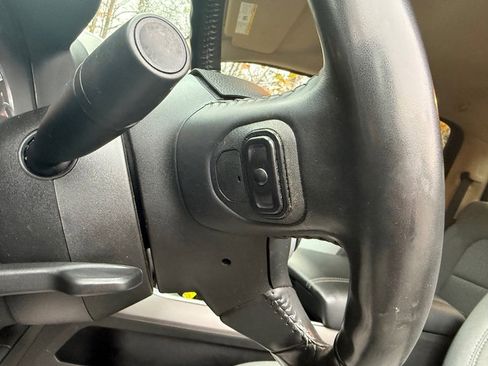 Used 2020 RAM 1500 Big Horn image 15