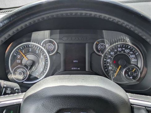 Used 2021 RAM 1500 Big Horn AWD/4WD image 12