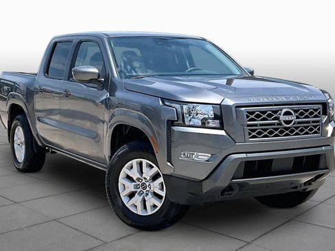 Used 2024 Nissan Frontier SV w/ SV Convenience Package AWD/4WD image 3