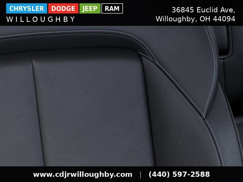 New 2025 Jeep Grand Cherokee Limited 4xe AWD/4WD image 23