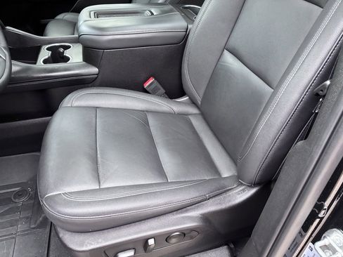 Certified 2024 Chevrolet Tahoe Z71 w/ Luxury Package image 29