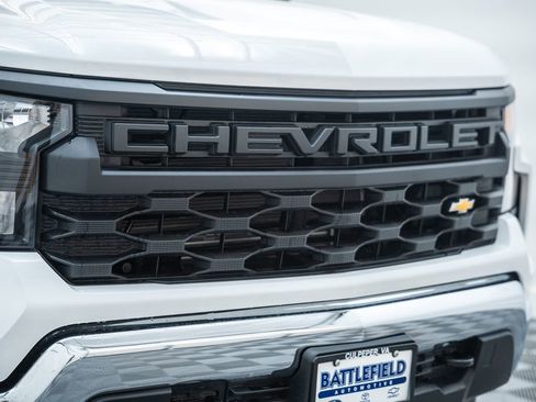 New 2026 Chevrolet Silverado 1500 W/T AWD/4WD image 9