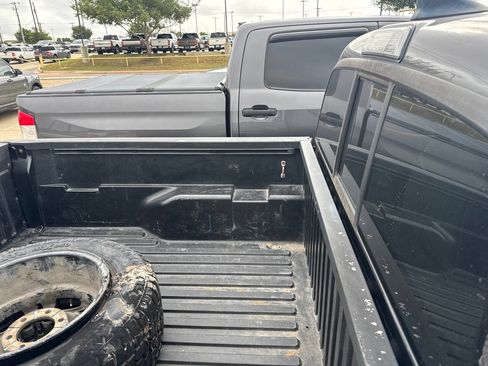 Used 2019 Toyota Tacoma SR w/ SR Convenience Package RWD image 5