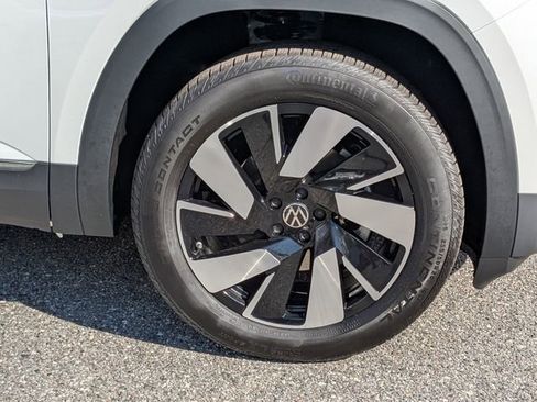 New 2026 Volkswagen Atlas Cross Sport SEL image 12