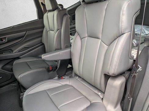 New 2026 Subaru Ascent Limited Bronze image 11