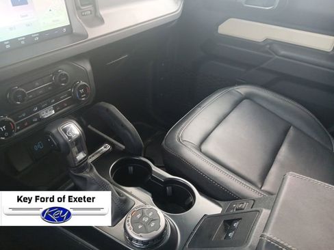 New 2025 Ford Bronco Badlands image 24