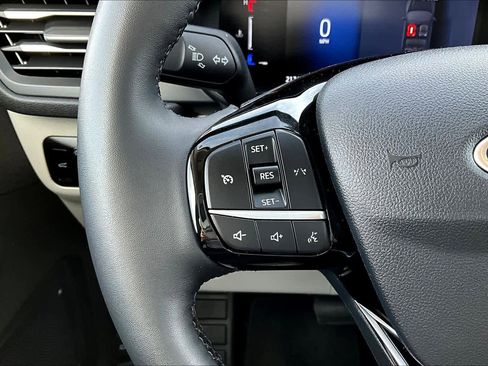 Used 2024 Ford Escape Active image 23