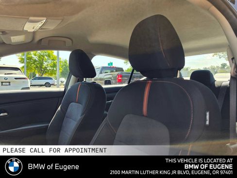 Used 2025 Nissan Sentra SR FWD image 25