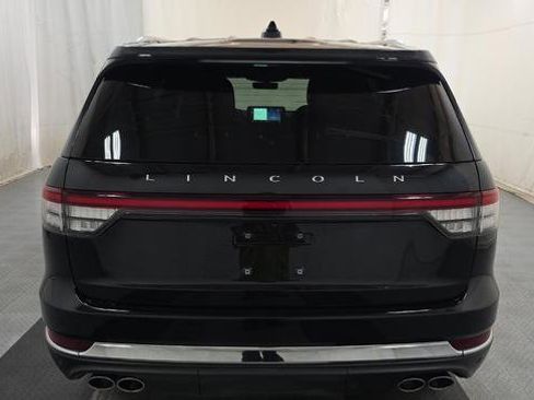 Used 2025 Lincoln Aviator Reserve w/ Illumination Package AWD/4WD image 3