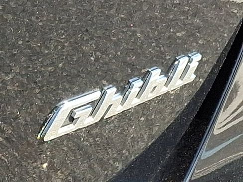 Used 2018 Maserati Ghibli S GranLusso image 31