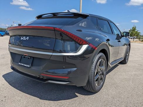 New 2025 Kia EV6 Light RWD image 5