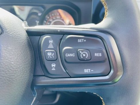 Used 2024 Jeep Wrangler Unlimited Sport AWD/4WD image 20