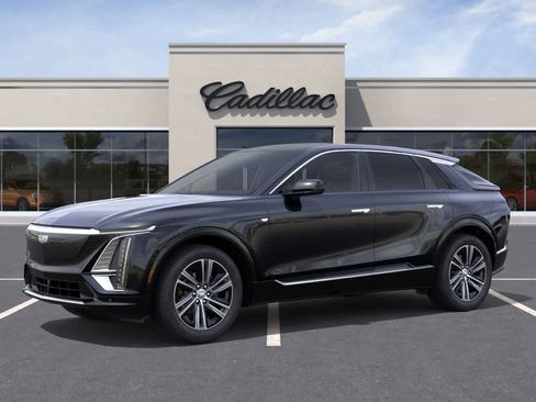 New 2026 Cadillac Lyriq Luxury w/ LPO, Floor Liner Package AWD/4WD image 2