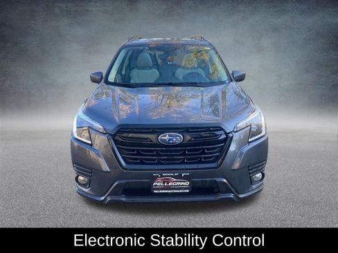 Used 2023 Subaru Forester Premium image 10