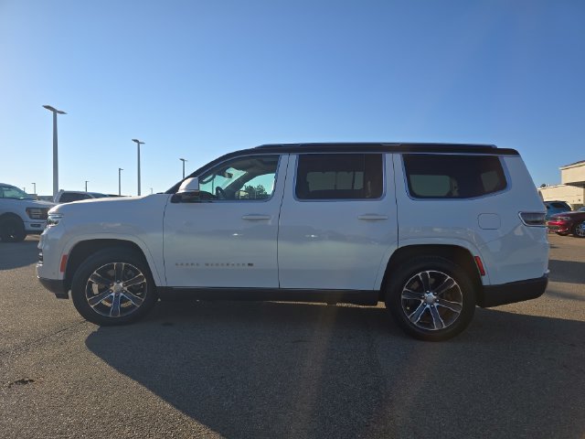 Used 2022 Jeep Grand Wagoneer Series I AWD/4WD image 30