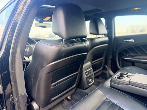Used 2014 Dodge Charger R/T image 18