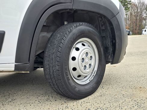 Used 2023 RAM ProMaster 2500 image 38