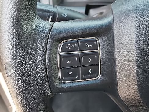Used 2016 RAM 1500 Express AWD/4WD image 17