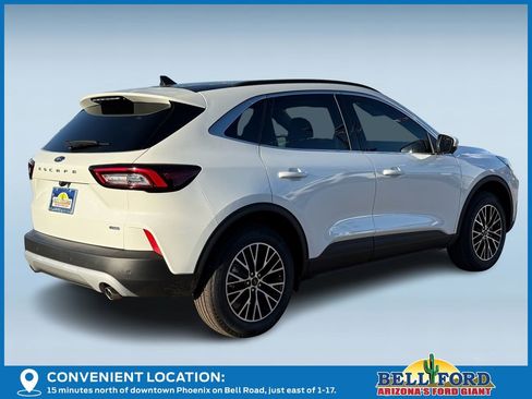 New 2026 Ford Escape SE w/ PHEV Premium Package image 7