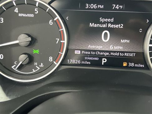 Used 2023 Nissan Rogue SV image 11