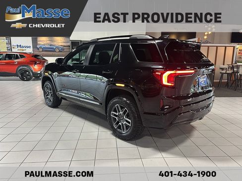 Used 2026 GMC Terrain AT4 w/ Convenience Package III AWD/4WD image 5