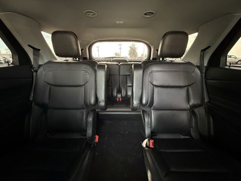 Certified 2023 Ford Explorer XLT w/ Equipment Group 202A image 29