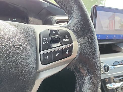Certified 2021 Ford Explorer XLT w/ Equipment Group 202A RWD image 23
