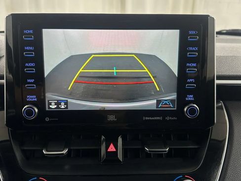 Used 2022 Toyota Corolla Cross XLE AWD/4WD image 21