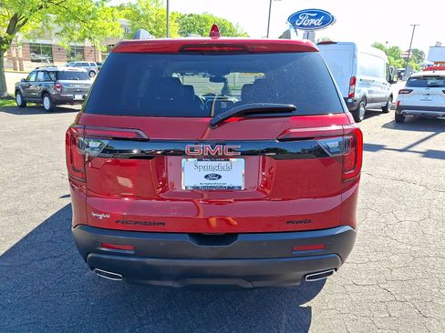 Used 2023 GMC Acadia SLT w/ Elevation Edition AWD/4WD image 5
