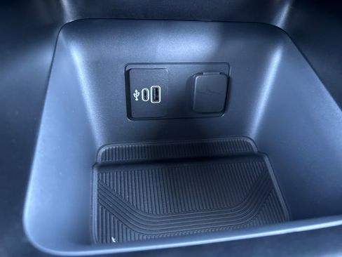 New 2026 Ford Explorer ST image 32