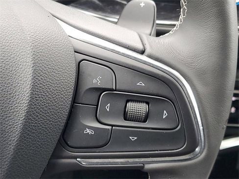 Certified 2023 Buick Envision Essence image 24