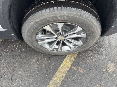 New 2026 Chevrolet Equinox LT w/ Convenience Package II image 6