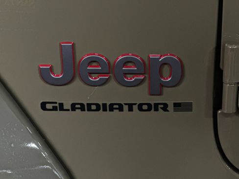 New 2026 Jeep Gladiator Rubicon AWD/4WD image 25